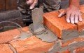 Pedreiro João e Construção
