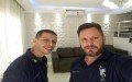 Irmãos À Obra