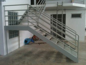 SERRALHERIA MARLON - Serralherias,Portões Automáticos,Portas De Aço - Photo 1