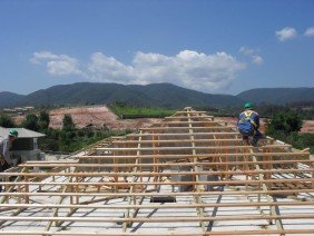 Curva 21 Engenharia Estrutural e Construção de Telhados - Photo 2