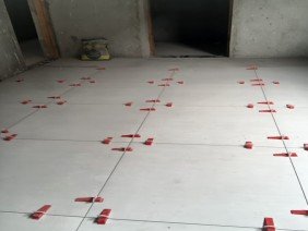 N.M Construção/Azulejista e Eletricista, Pedreiro - Photo 0