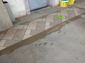 Pedreiro em Guarulhos - HUMB Construções - Photo 1